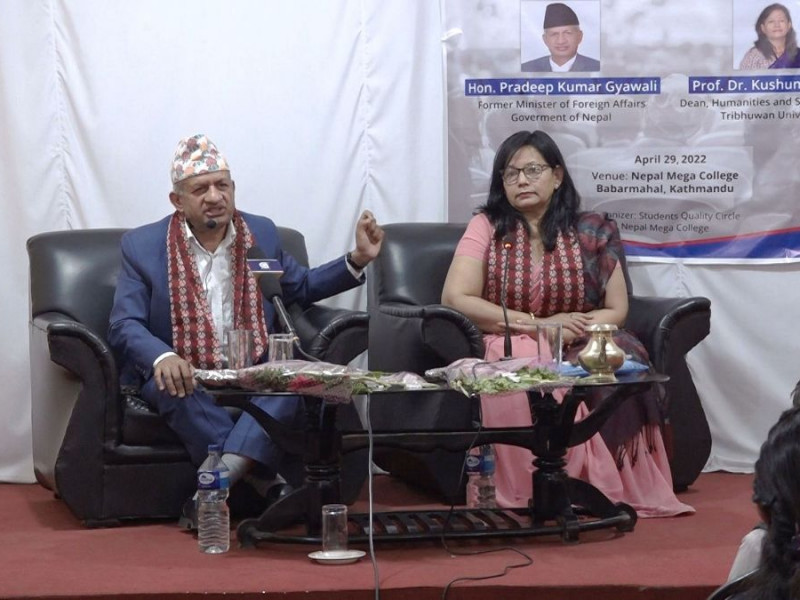 नेपाल मेगा कलेजको 'नेपाली विश्वविद्यालय र विदेशी डिग्रीमा युवाको आकर्षण' विषयक कार्यशाला सम्पन्न